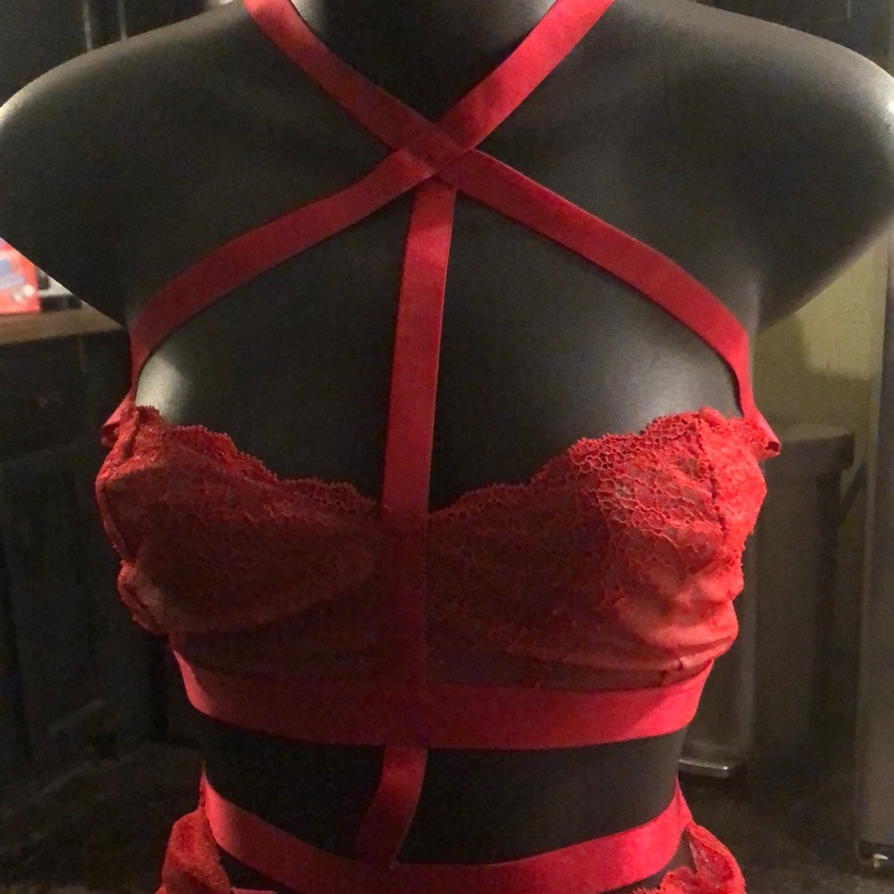 🚨B2G1 New VICTORIA’S SECRET Valentine Red Lace One Piece Lingerie Bodysuit